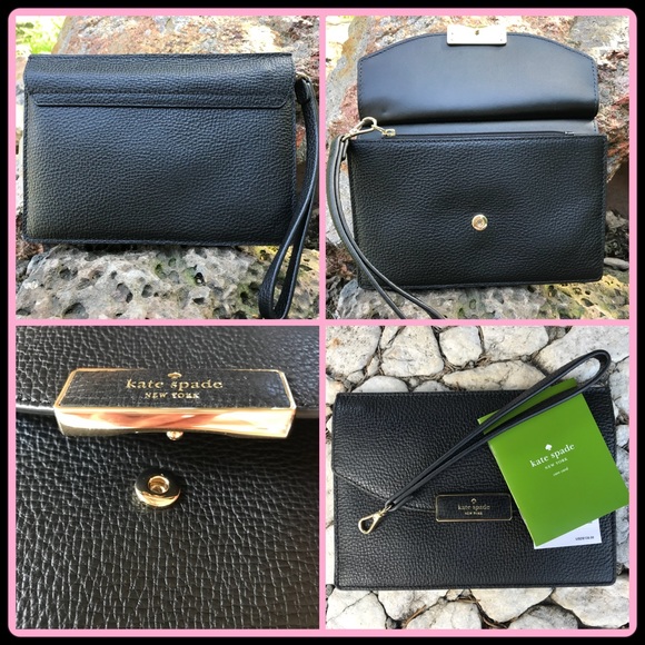 ❌SOLD❌Kate Spade leather wristlet - Picture 2 of 4
